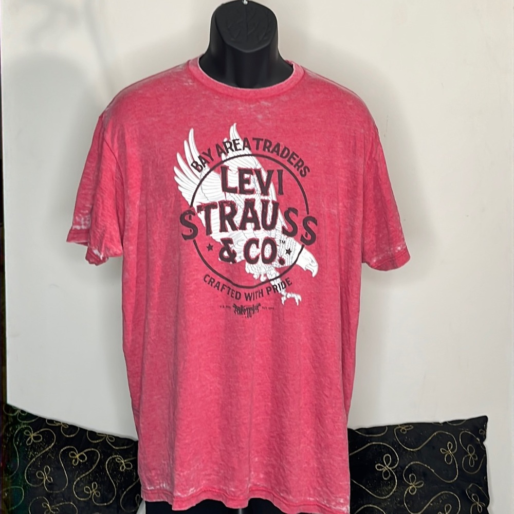 Levi Strauss T-Shirt